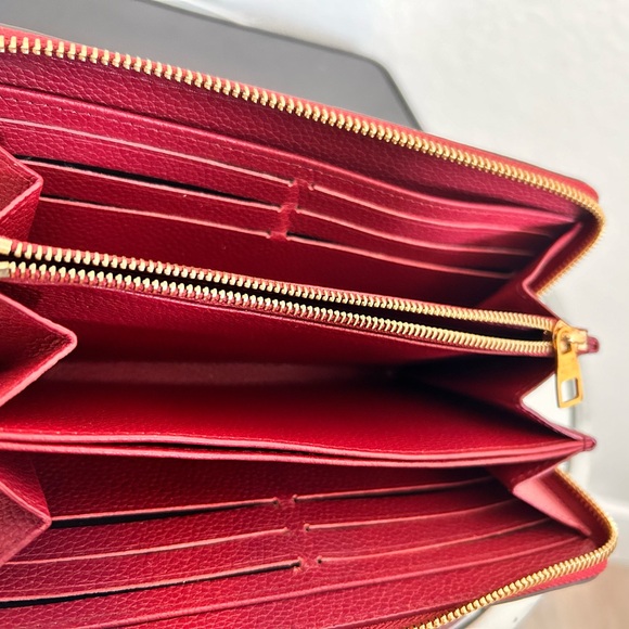 LV wallet - Picture 6 of 8